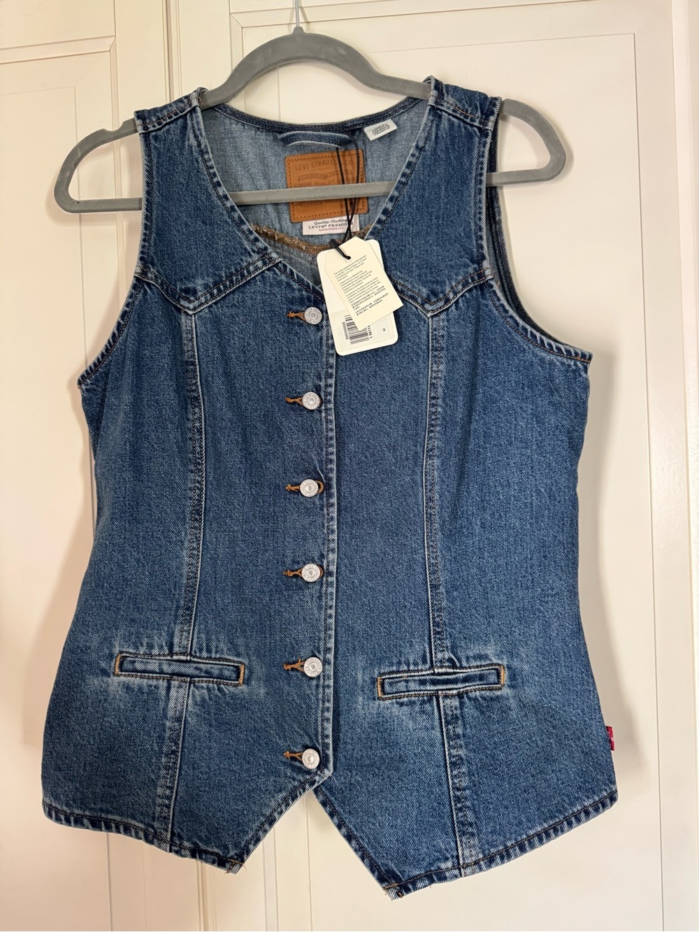 Levi's Dark Blue Denim Women's Button-Front Vest